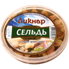 Сельдь матье т/о, филе-кусочки с зеленью, 200 гр. Ликнар